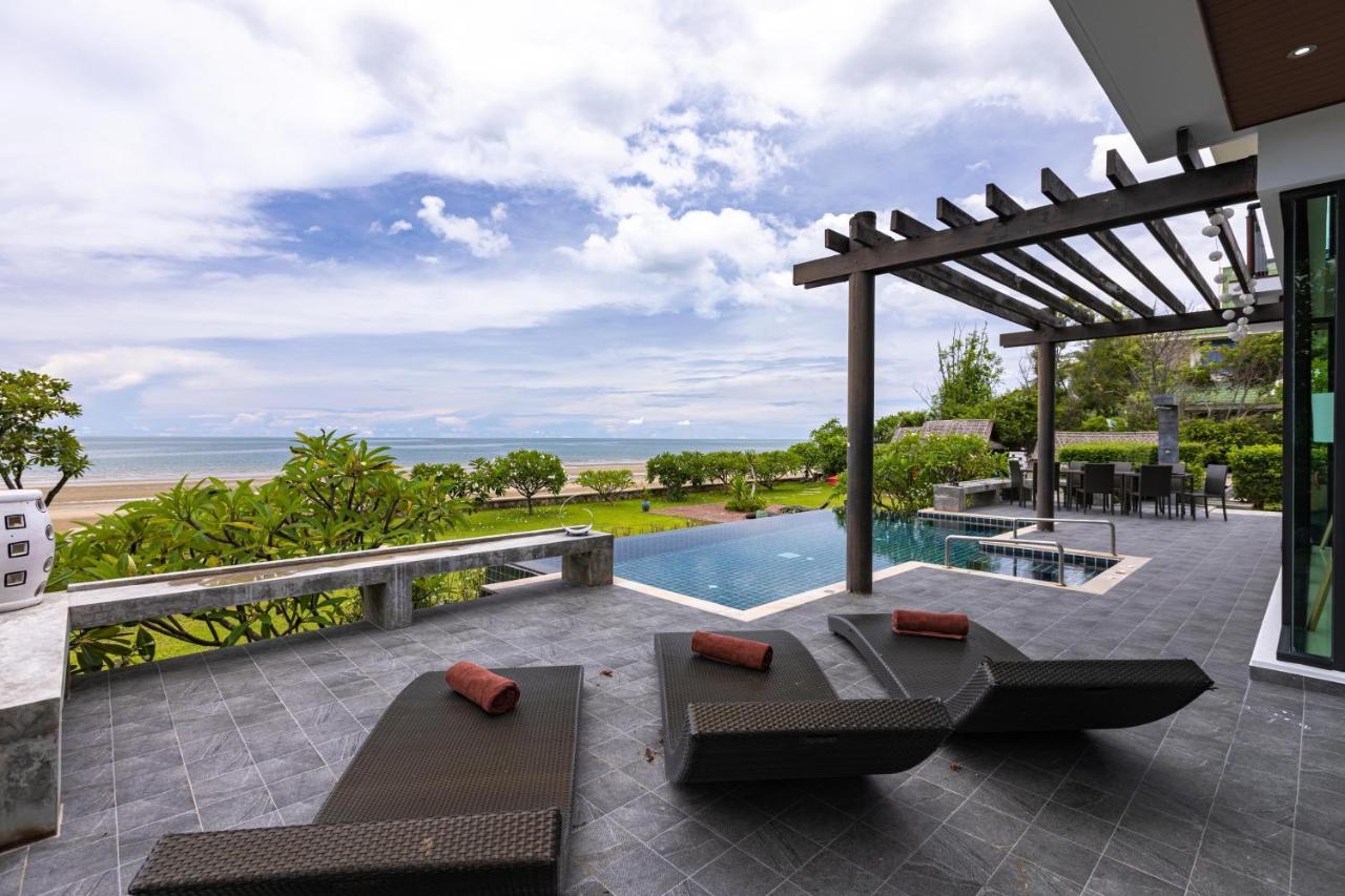 Beachfront Modern 4 Bedroom Pool Villa - Rv Hua Hin Exterior photo