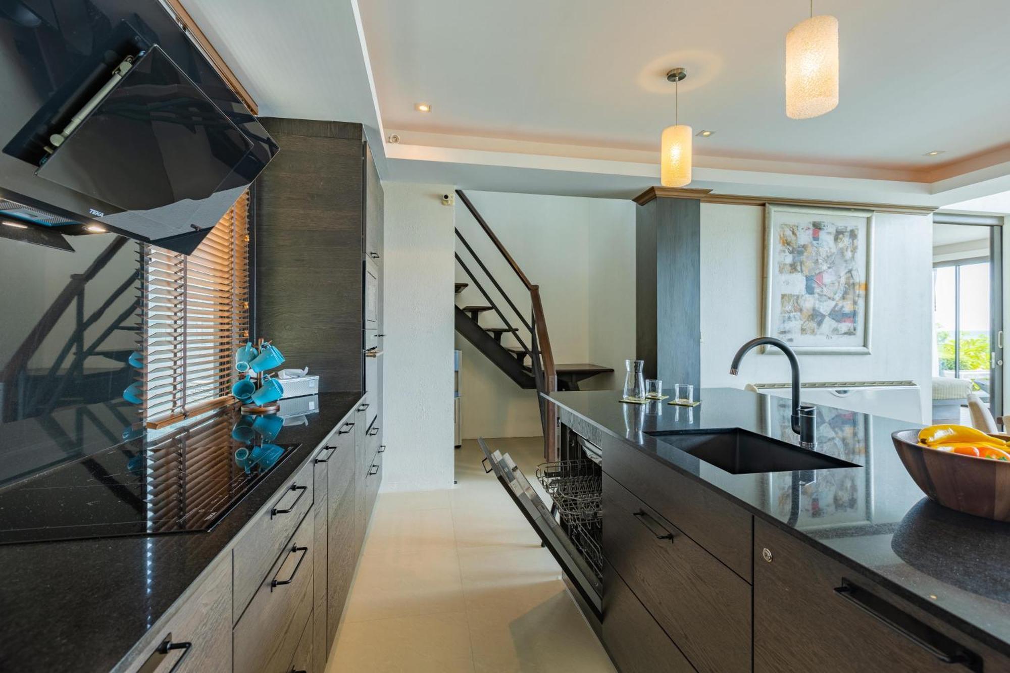 Beachfront Modern 4 Bedroom Pool Villa - Rv Hua Hin Exterior photo