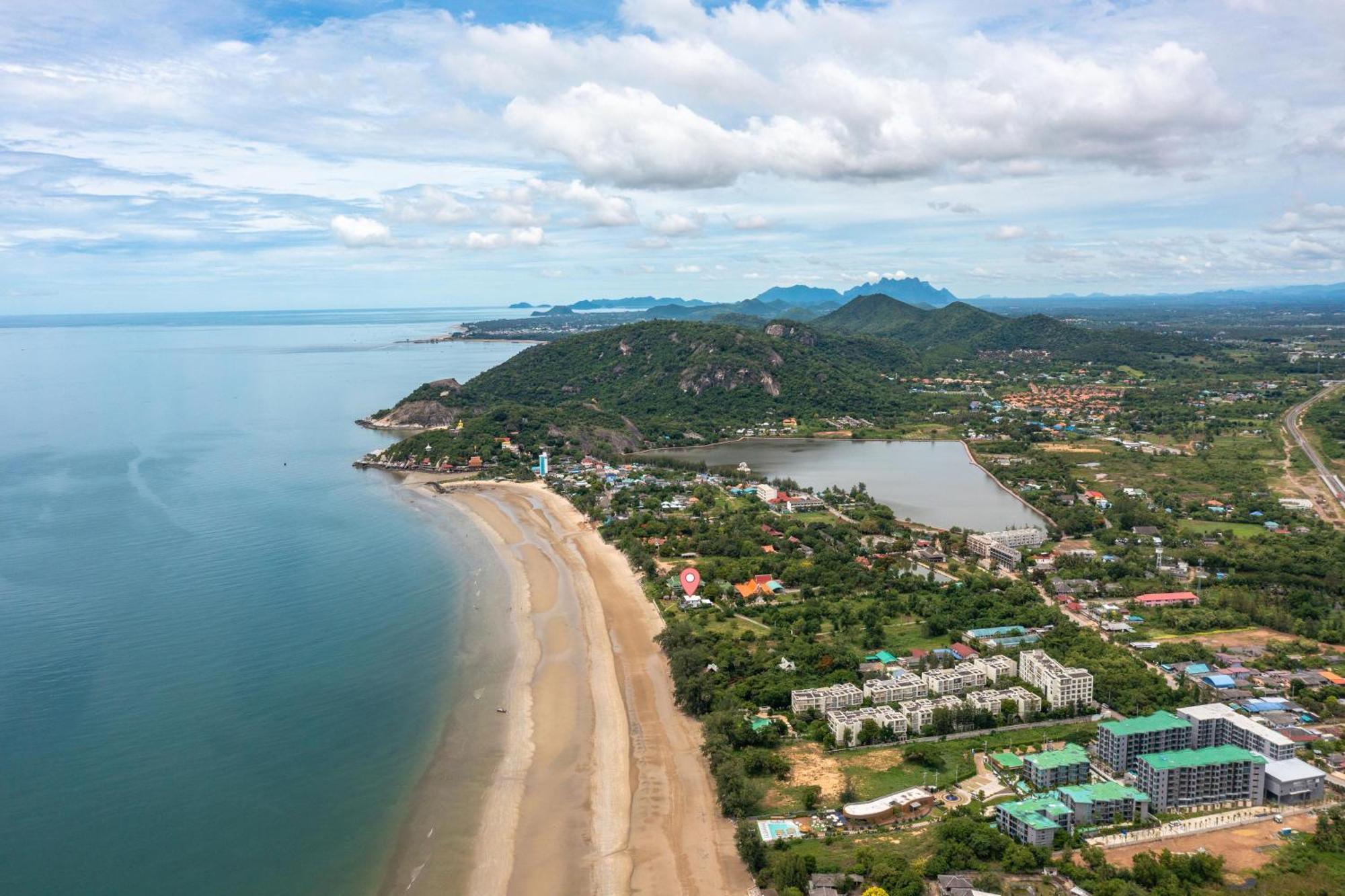 Beachfront Modern 4 Bedroom Pool Villa - Rv Hua Hin Exterior photo